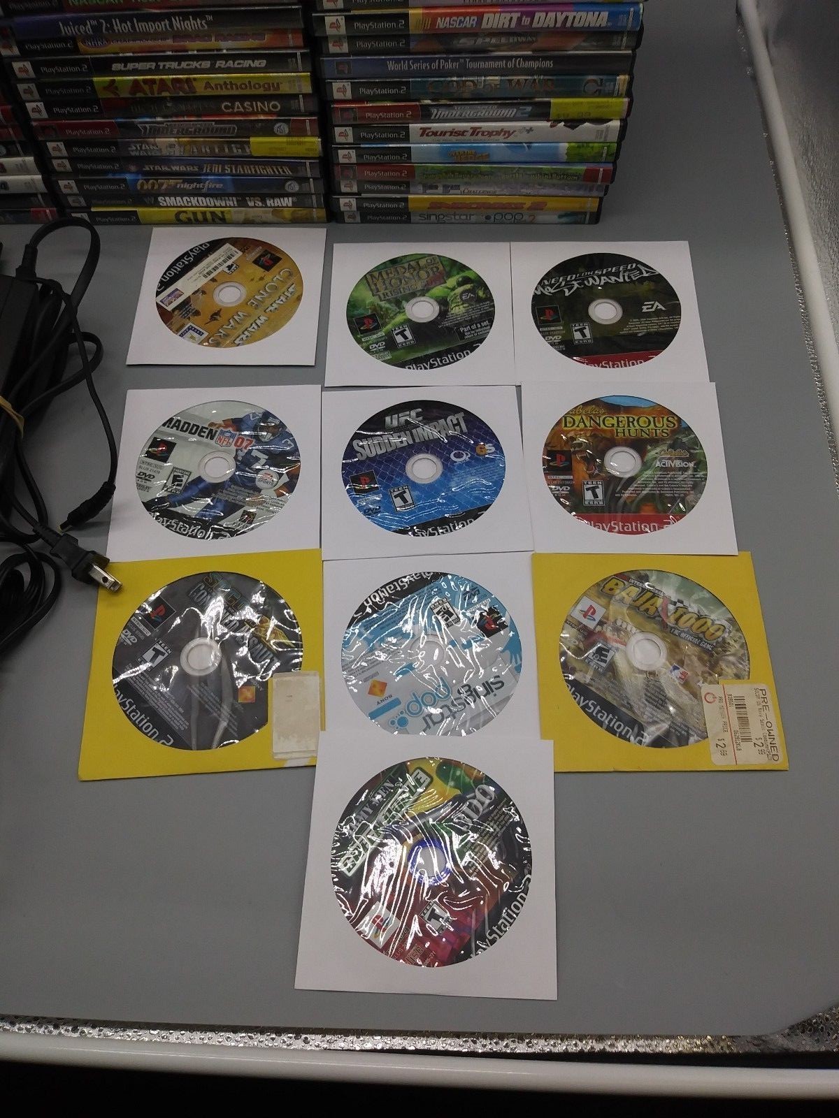 Sony Playstation 2 PS2 HUGE Bundle SCPH-70012 Controller Games Golden Eye