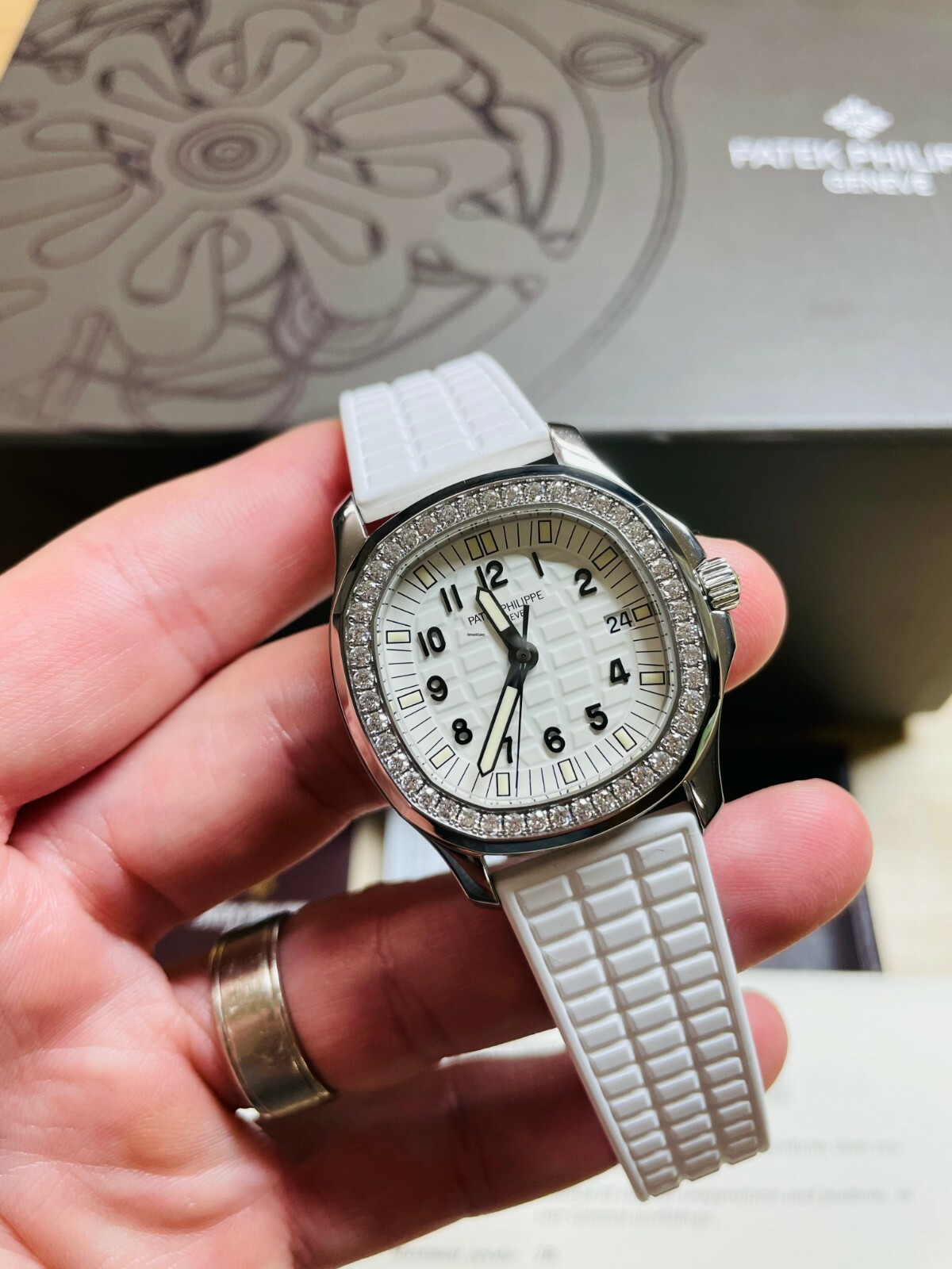 patek philippe aquanaut luce 5067a