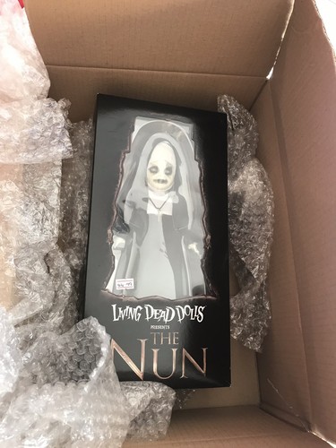 LIVING DEAD DOLLS THE NUN ザ・ナン フィギュア The Nun Living