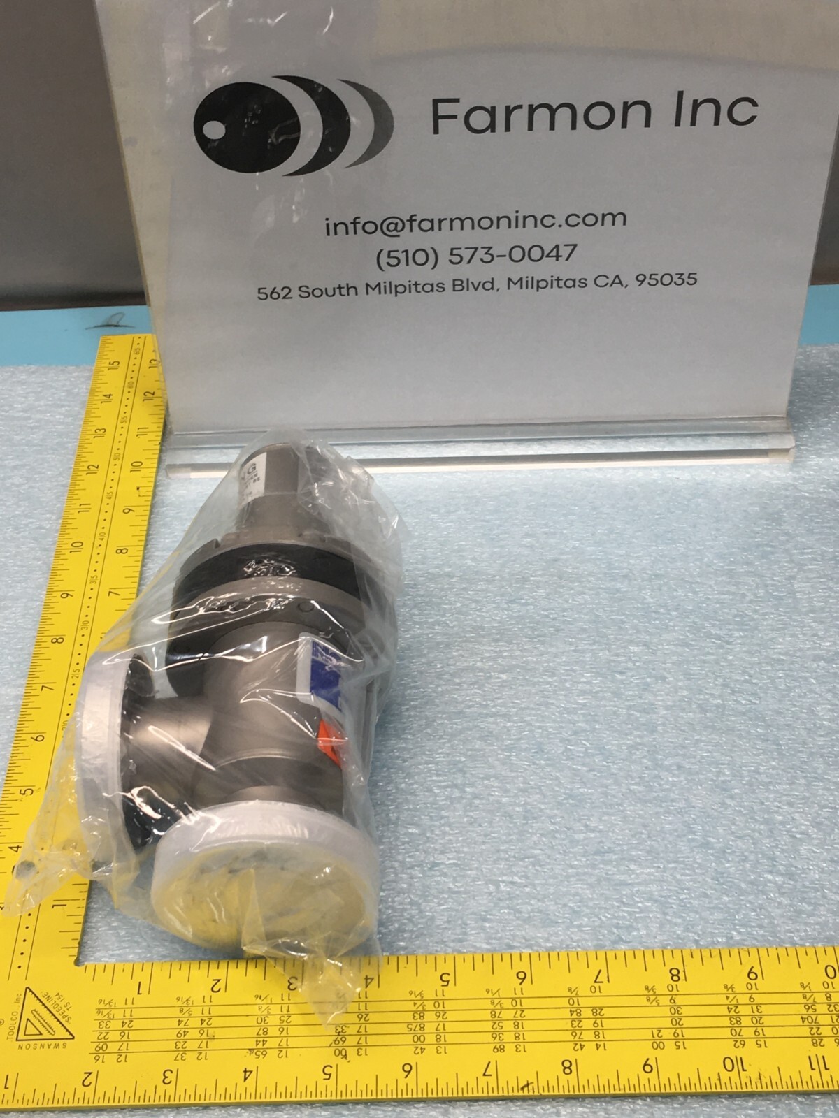 NOR-CAL CSVP-1502-CF Angle Isolation Valve, 155028