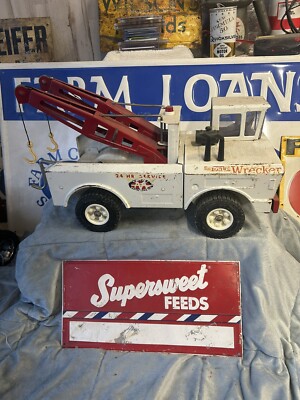Mighty Tonka Tow Truck Double Boom Wrecker White 24 HR Service Original