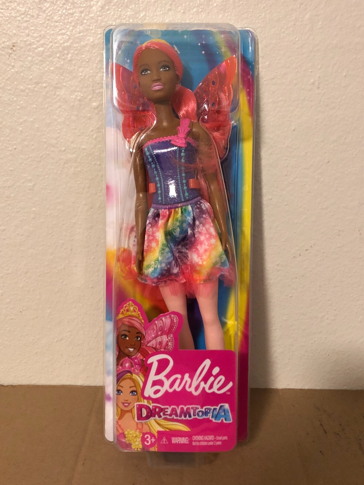 Barbie　　　ヒッティングノブ Barbie Dreamtopia Fairy Doll 12 Inch, Pink Hair and Wings