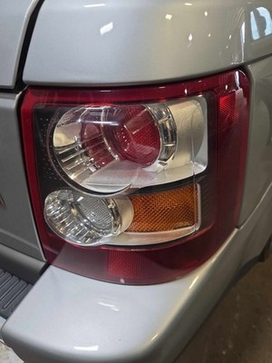 Used Right Tail Light Assembly fits: RANGE ROVER SPORT Right 06 07 08 09