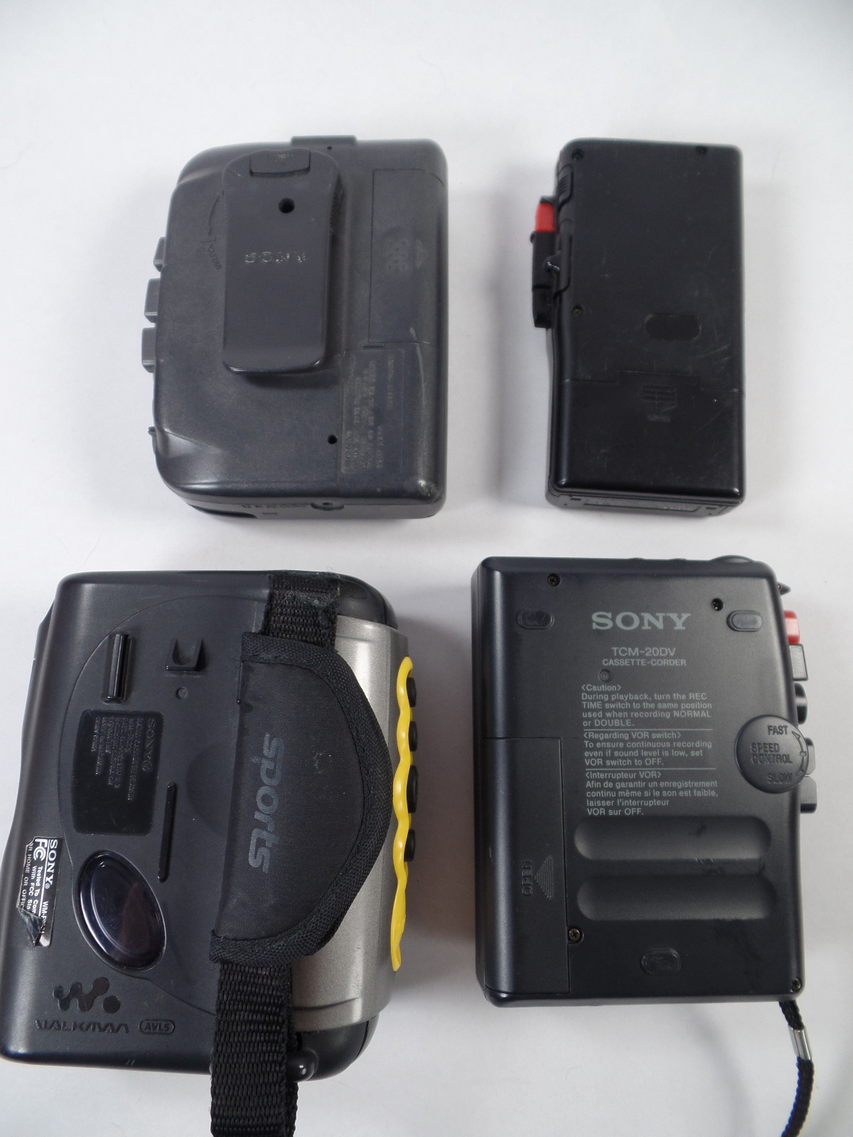 Lot of 4 SONY WALKMAN TCM-200V WM-FX323 WM-FS221 M-425 AS-IS Parts or Repair