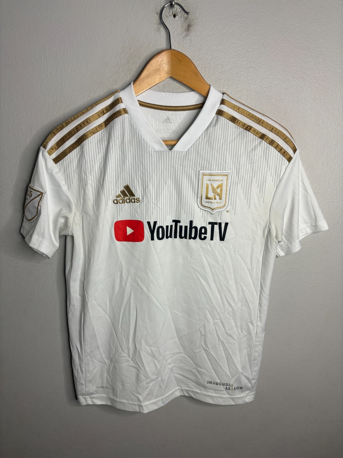 ロサンゼルスFC、胸に「YouTube TV」の2020新ユニフォームを発表