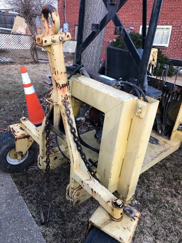 Ditch 158 Towable Backhoe