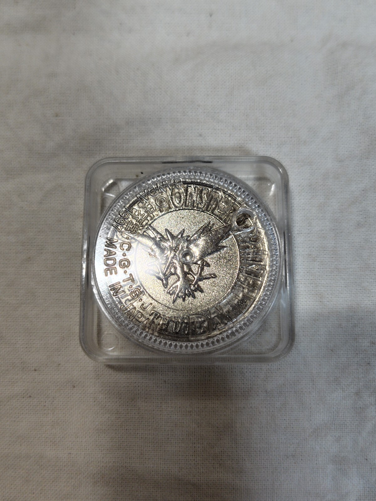 ブラジル限定 レア ネームプレート Zapdos Toy Coin Japanese Pokemon Bandai silver Metal Battle