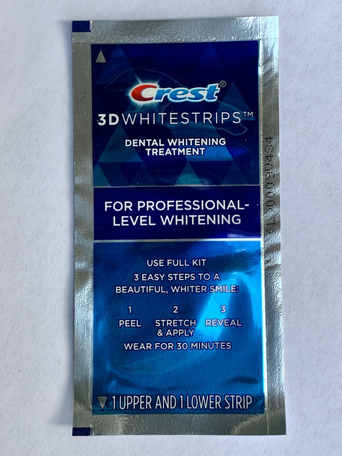 **CREST Whitestrips 3D White NO-SLIP Professional Effects 10 Pouches / 20 Strips