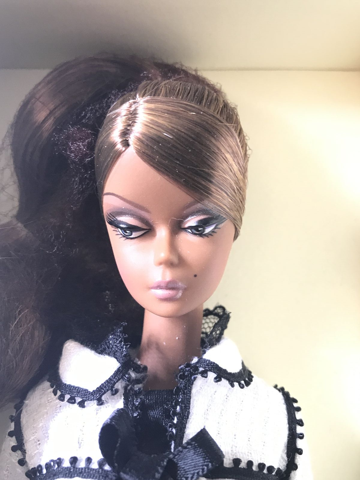 2007 Silkstone Toujours Couture Barbie-Fashion Model 2007 Silkstone Toujours Couture Barbie-Fashion Model
