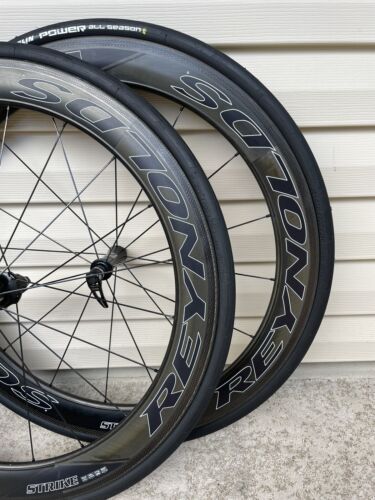 Reynolds Strike SLG Tubeless Carbon Road Race Deep Aero Rim Reynolds Strike SLG Tubeless Carbon Road Race Deep Aero Rim