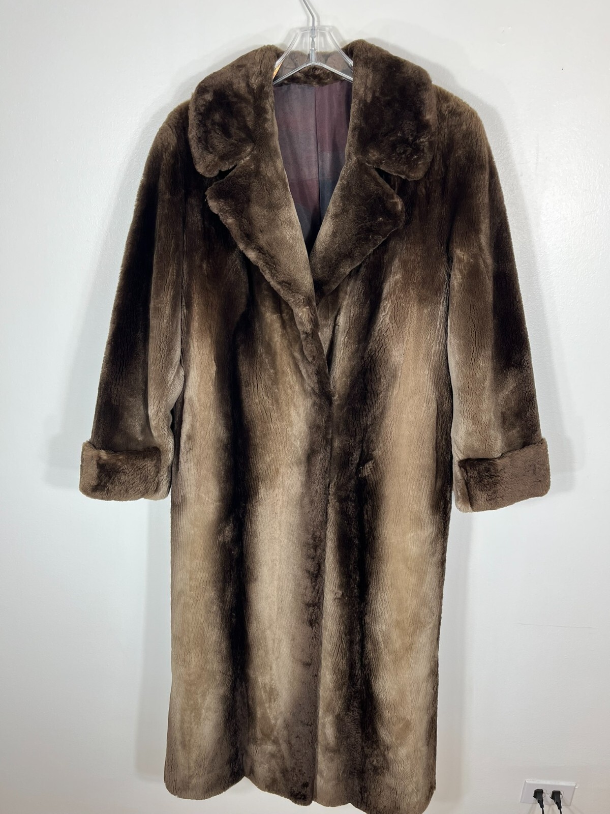 ジャケット・アウター L'Appartement Beaver Short Coat Full-Skin Sheared Beaver Jacket – Alaska Fur Gallery, Inc.