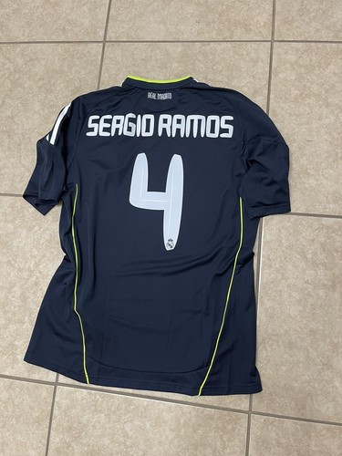 Real Madrid Sergio Ramos Psg Spain Player Issue Formotion XL