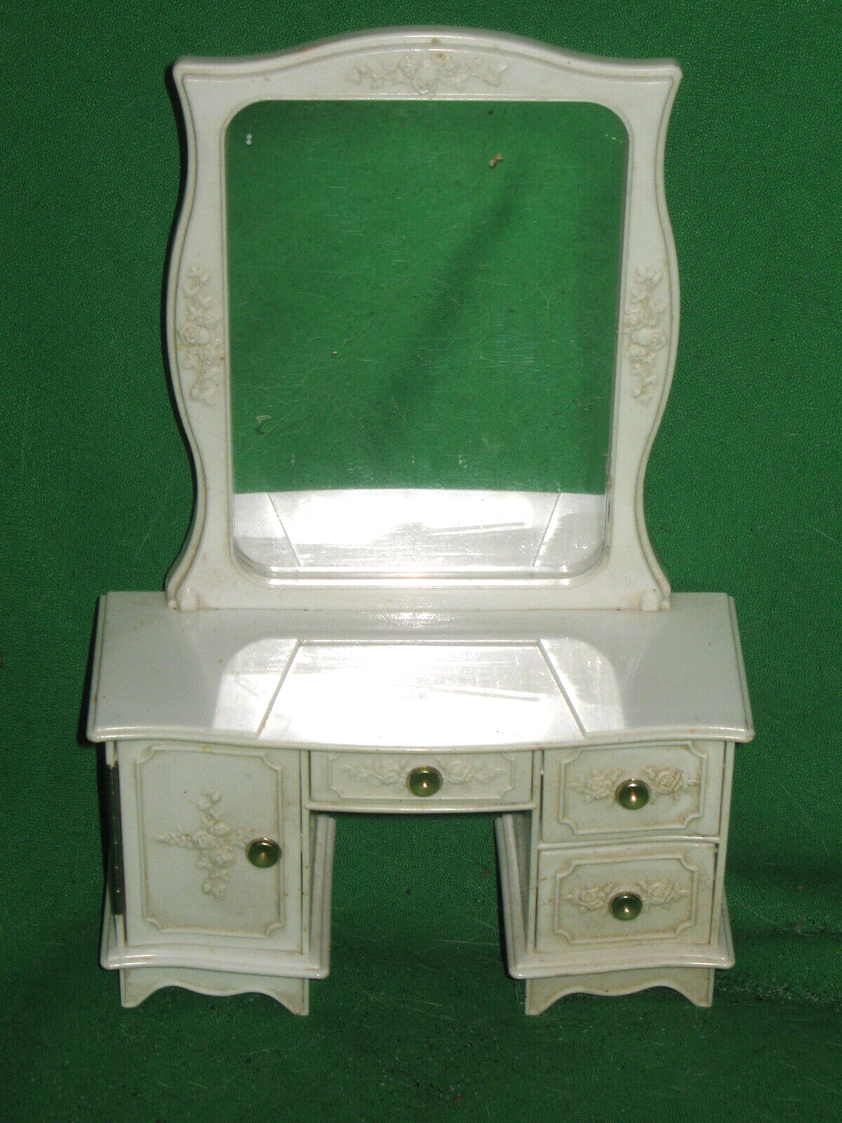 VINTAGE GINNY DOLL FURNITURE WHITE VANITY WITH MIRROR