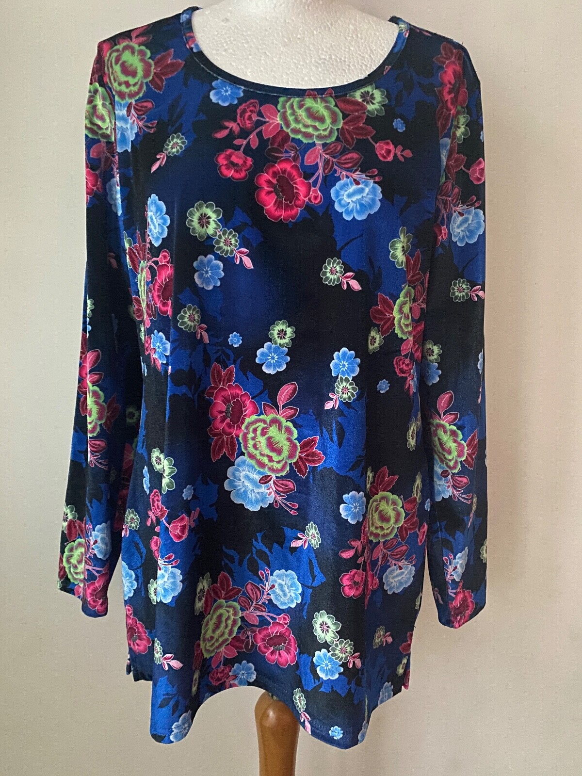 Michele Hope Velvet Tunic Top  10 / 12, 14 / 16. Green, Blue, Purple and Grey - Picture 4 of 12