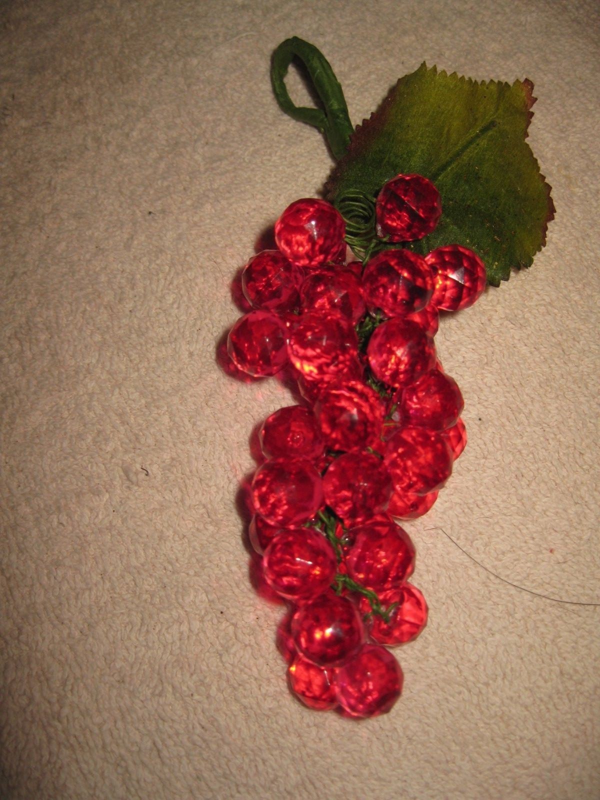 Red Grape Clusters Lot of 3