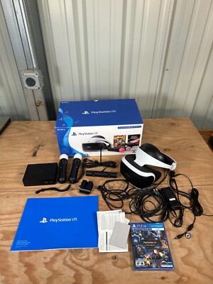 Sony Playstation 4 VR Headset Bundle Complete w/ 2 PS Move Controller Working