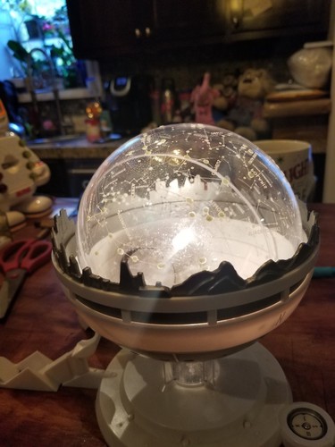 Uncle Milton Star Theater se Home Planetarium with Interactive Meteor Maker