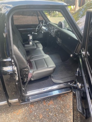 image 3 of interior