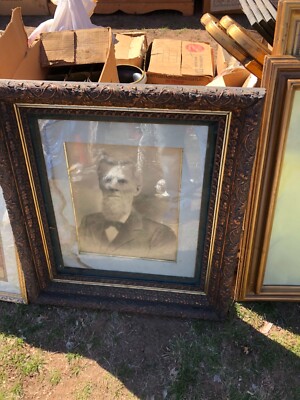 vintage fancy patterned picture frame late victorian 26/28.5