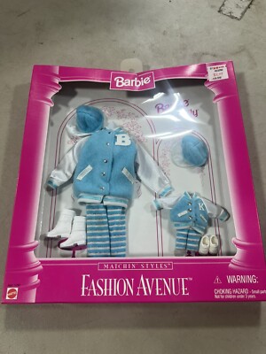 VTG Barbie Kelly Fashion Avenue Matchin Styles Outfit 17292 Letterman Jacket D21