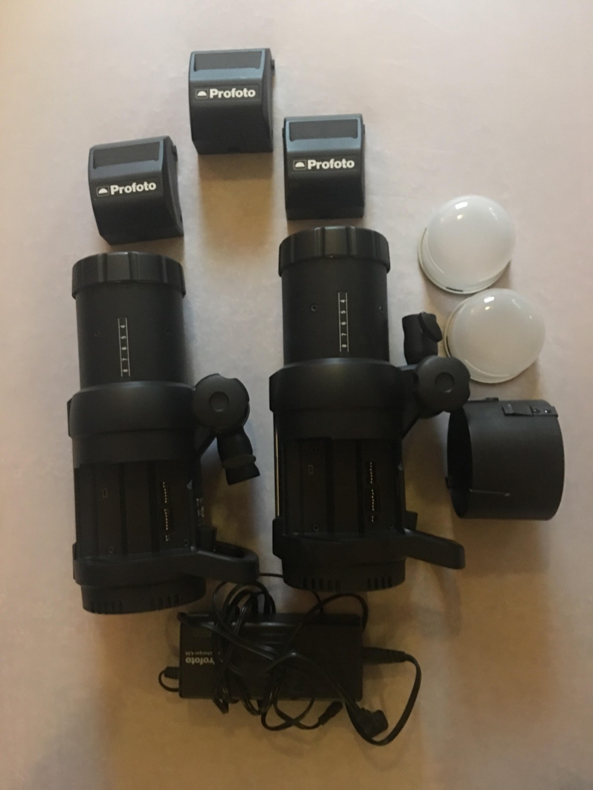 Profoto B1 two light kit, extra battery, glass domes and grid. Free Shipping!