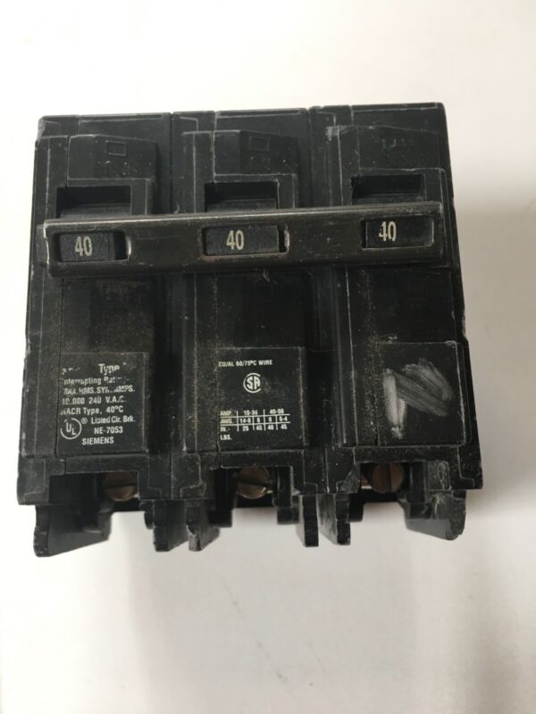 Used Siemens Circuit Breakers// 15,20,30, and 40amp Available 