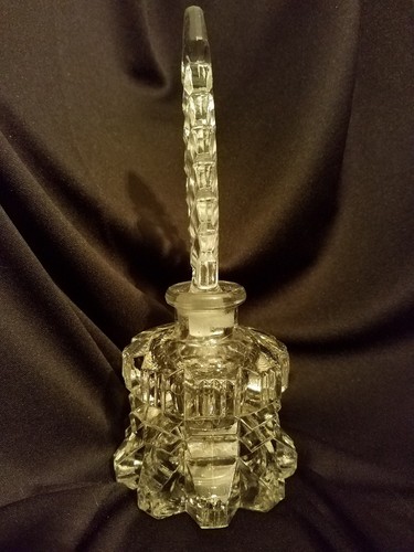 Vintage Decorative Art    Crystal Perfume Bottle