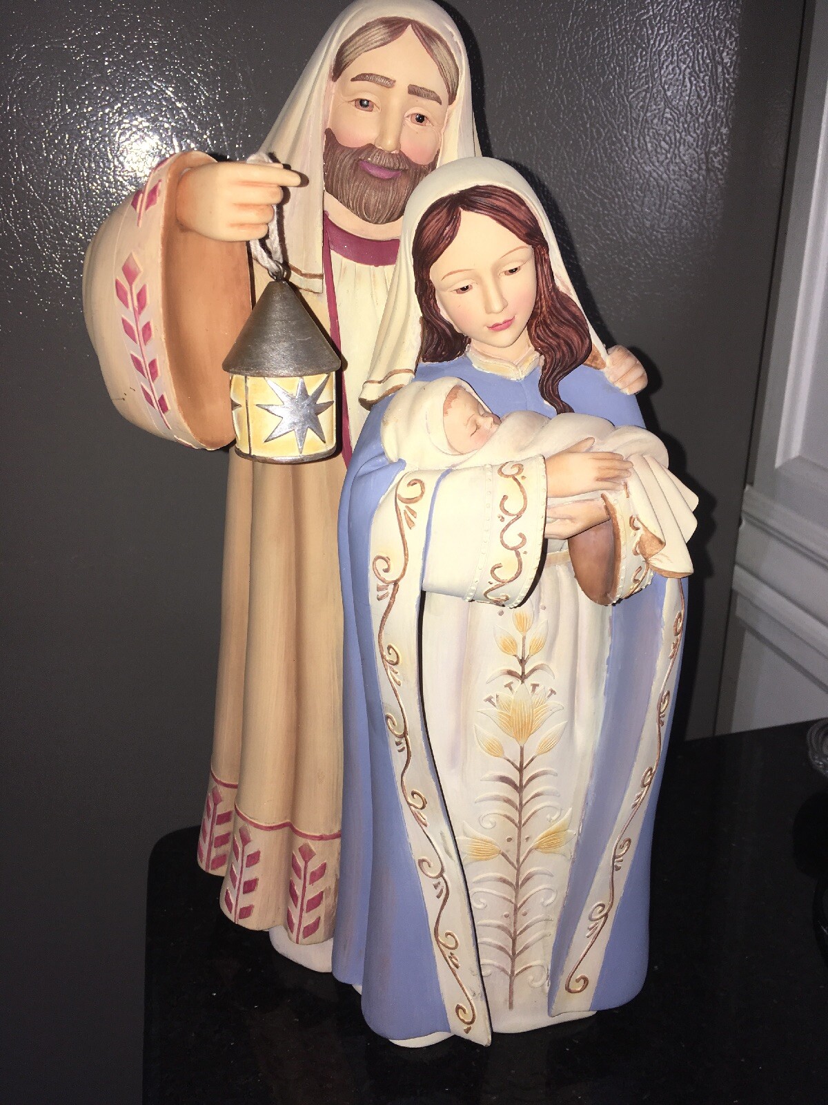 DEMDACO HOLY FAMILY FIGURINE Judith Ann Griffith 2008 Wonders of The Season