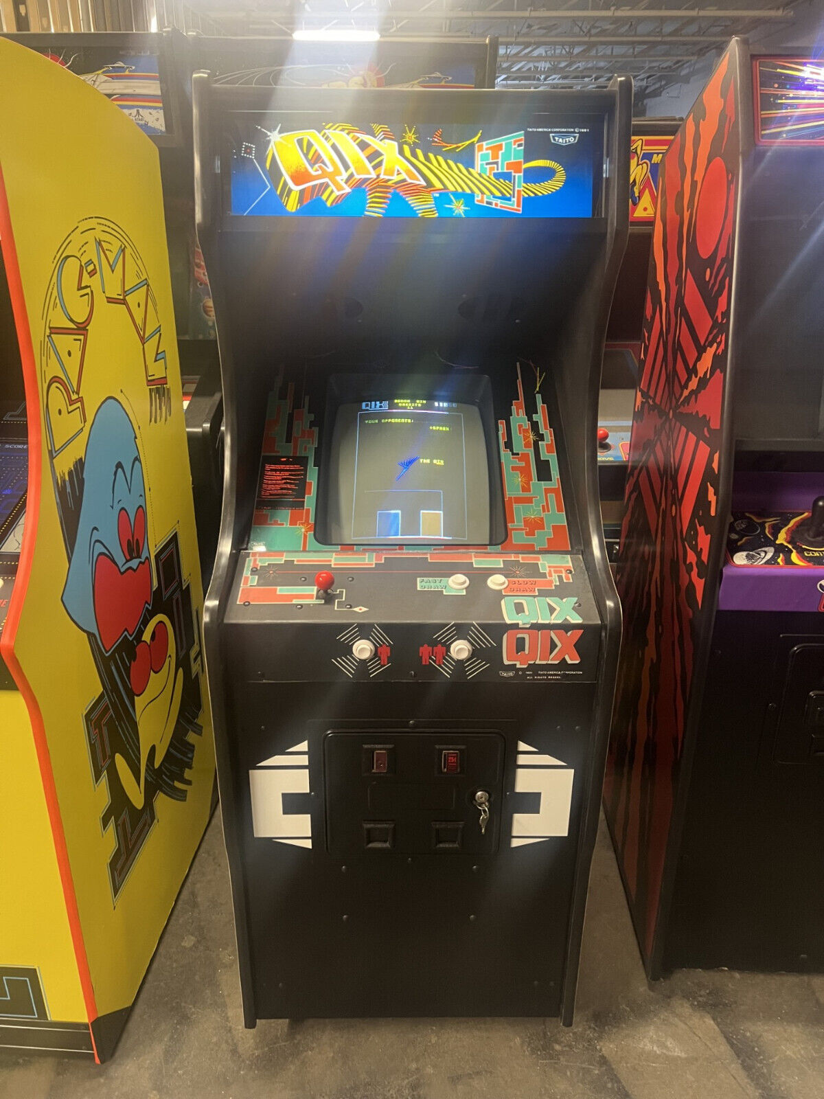 QIX ARCADE MACHINE by TAITO 1981 (Excellent Condition) *RARE QIX ARCADE MACHINE by TAITO 1981 (Excellent Condition) *RARE