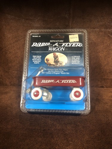 Miniature Radio Flyer Wagon 1990 Model #1