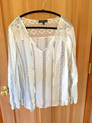 Fred David, women's 1X blouse, black and white, long sleeve