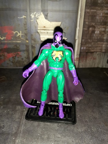 Prowler Mini-Bust | Sold Details | Four Color Comics