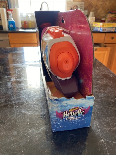 NEW 2015 Hasbro NERF Rebelle Super Soaker CASCADE Girls Water Squirt Gun