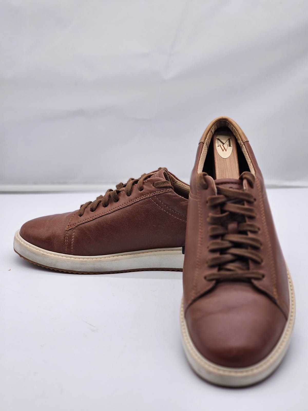 HUSH PUPPIES Men display picture 1
