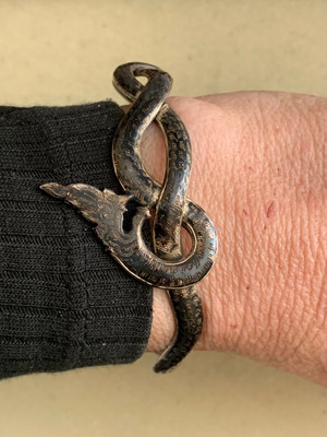 Vintage Indonesian Silver Bracelet - In a Shape of a sort of Dragon - 8''