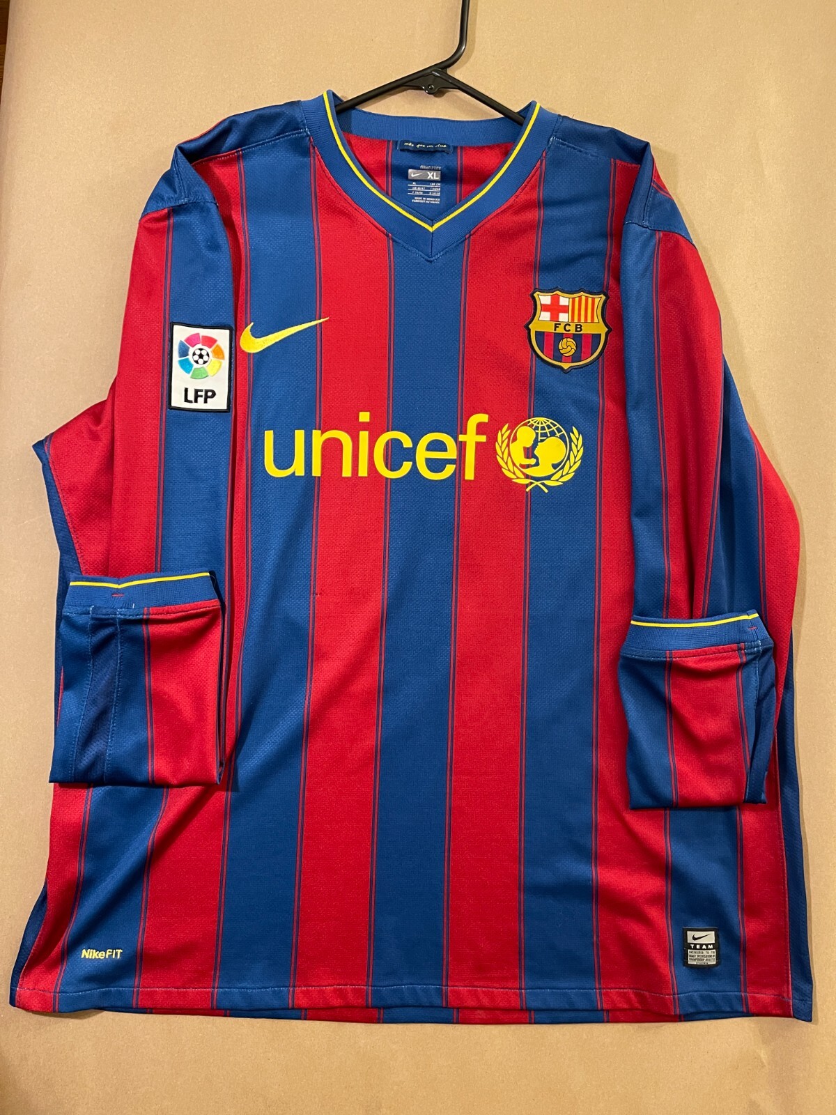 Barcelona Barca Spain 2009 2010サッカーバルセロナ バルセロナ Barcelona 2009－2010 Home Away O.K.A フットボール