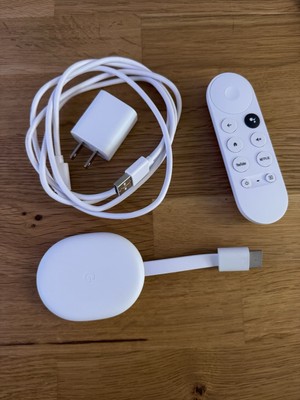 Chromecast with Google TV 4K ホワイト Google Chromecast with Google TV 4K White • Price »