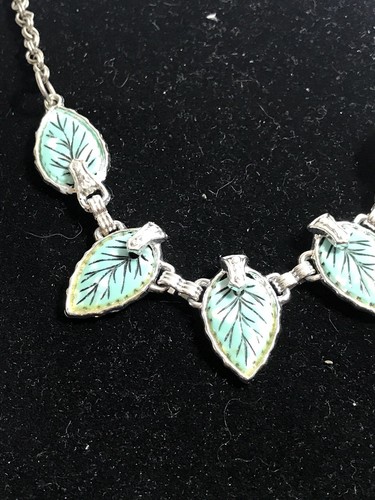 silver tone turquoise feather 17”  necklace