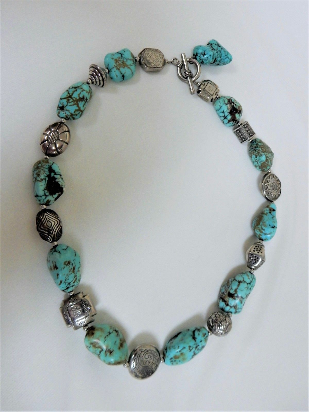 VINTAGE TURQUOISE/ PEWTER/ SILVER TONE NECKLACE 19