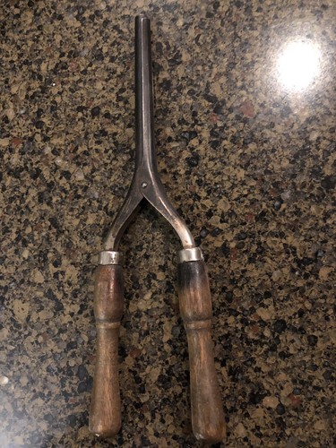 Vintage Antique wood handle curling iron.