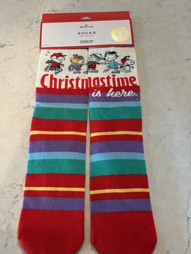 Chaussettes Peanuts One Size New With Tags
