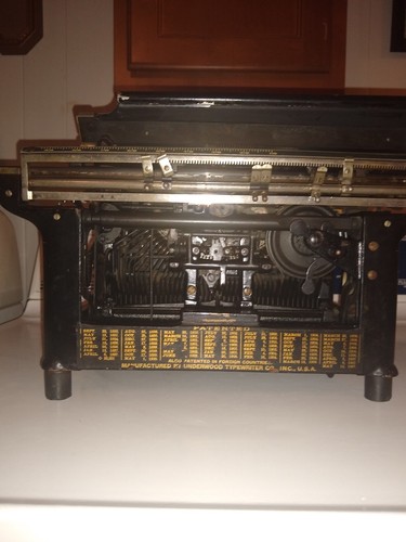 Antique Underwood Standard Typewriter No. 5 - 494410
