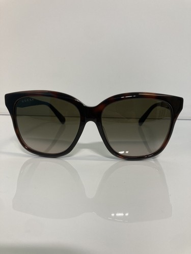 Pre-owned Gucci Gg0800sa 003 Havana Woman Plastic Sunglasses