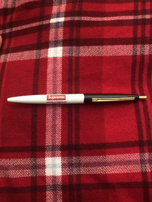 HARD TO FIND VERY RARE SOLD OUT LOT OF 5 SUPREME WORLD FAMOUS BIC PENS