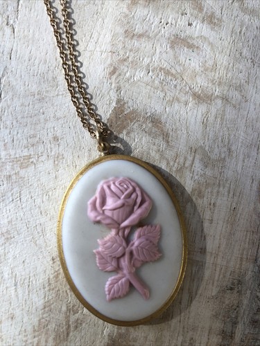 Vintage Mother's Day 1979 Franklin Mint Pink Porcelain Rose