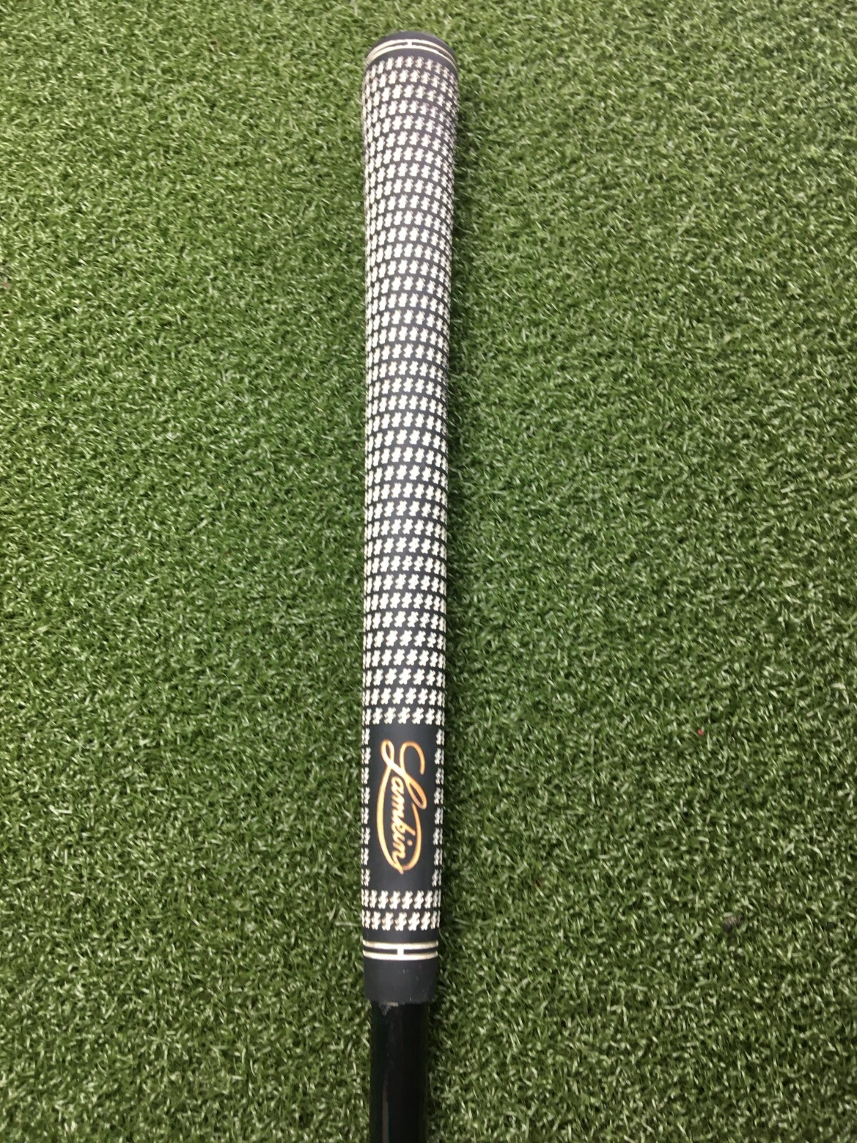 Black Shark Deep Cut 9 Iron / RH ~37" / Regular Graphite / Nice Grip / gw1093