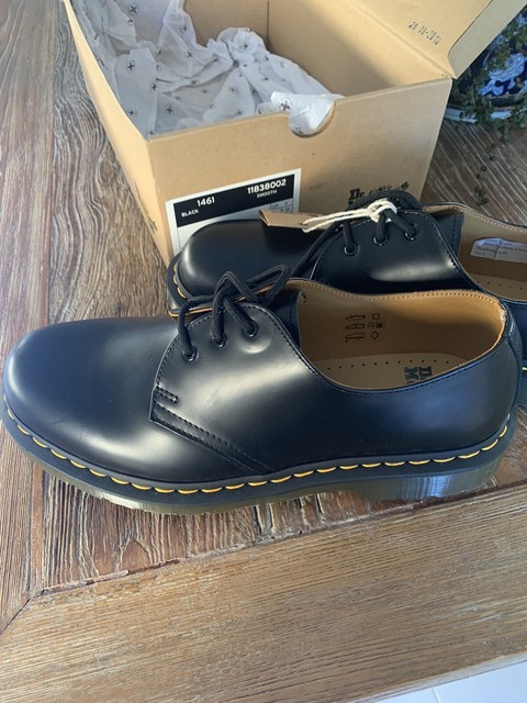 city beach dr martens