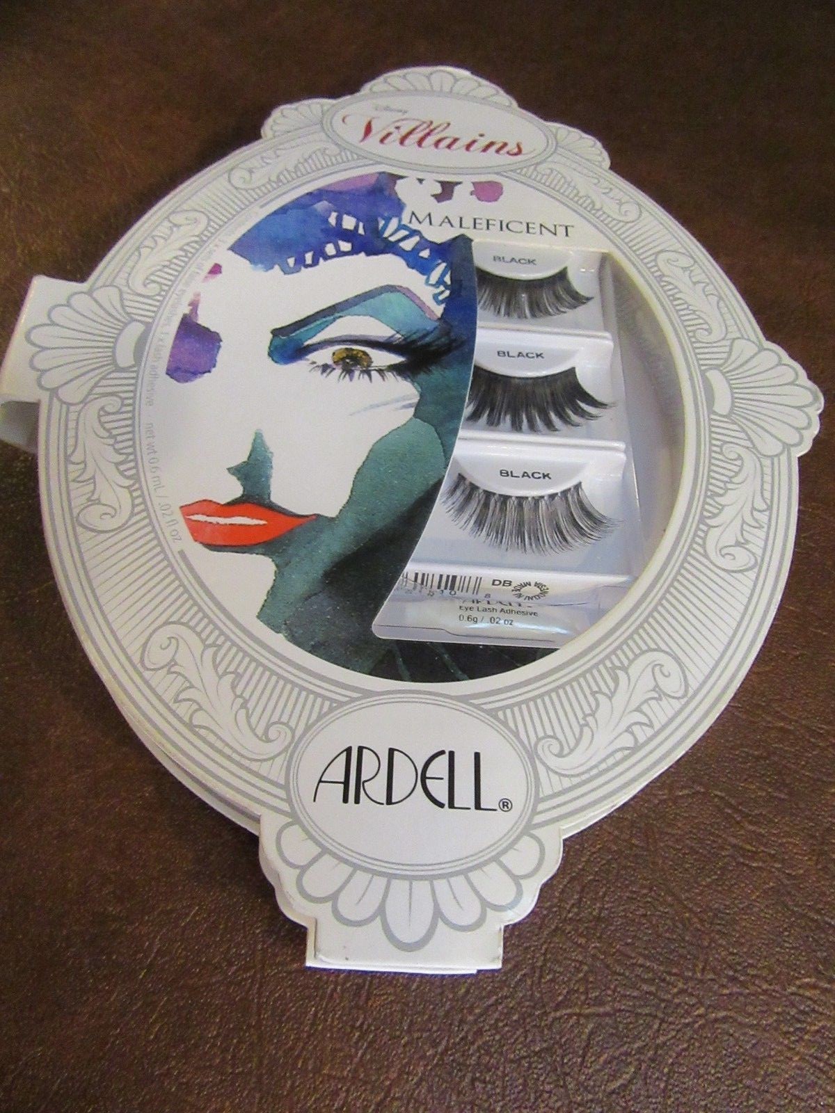 Disney Villains -Maleficent - 3 Pack Unusual Fake Eyelashes with glue - Black
