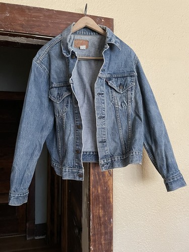 LEVI'S Vintage 70s Denim Jacket-Sz M. USA-No Side Pockets