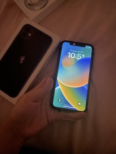 Apple iPhone 11 64GB Black LTE Cellular Straight Talk Apple iPhone 11 64GB Black LTE Cellular Straight Talk